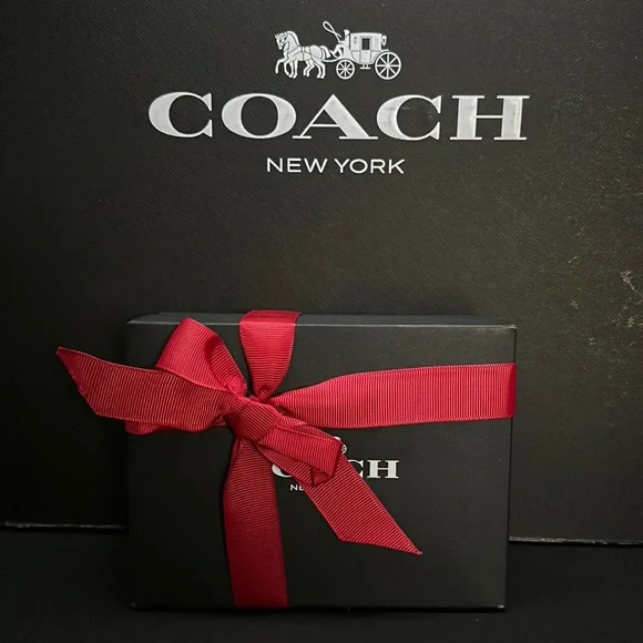 NWT Coach Cosmic Coach Zip Card Case Rocket Motif Leather Wallet Purple co246 - Picture 7 of 7